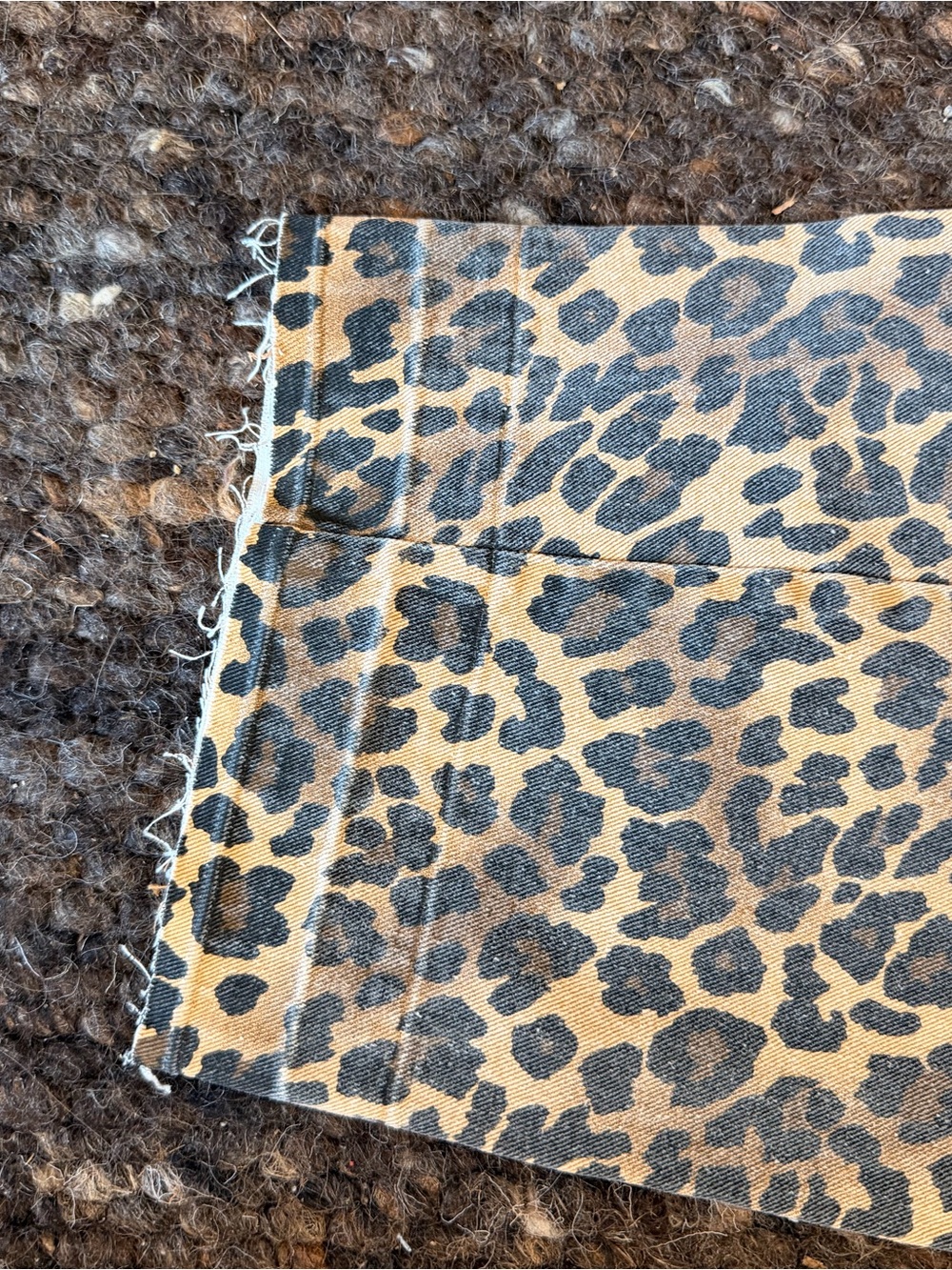 Le Bon Shoppe Leopard Arc Pants - Picture 4 of 4